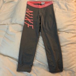 Nike Pro Capris